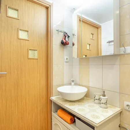 Old Town شقة بارنو